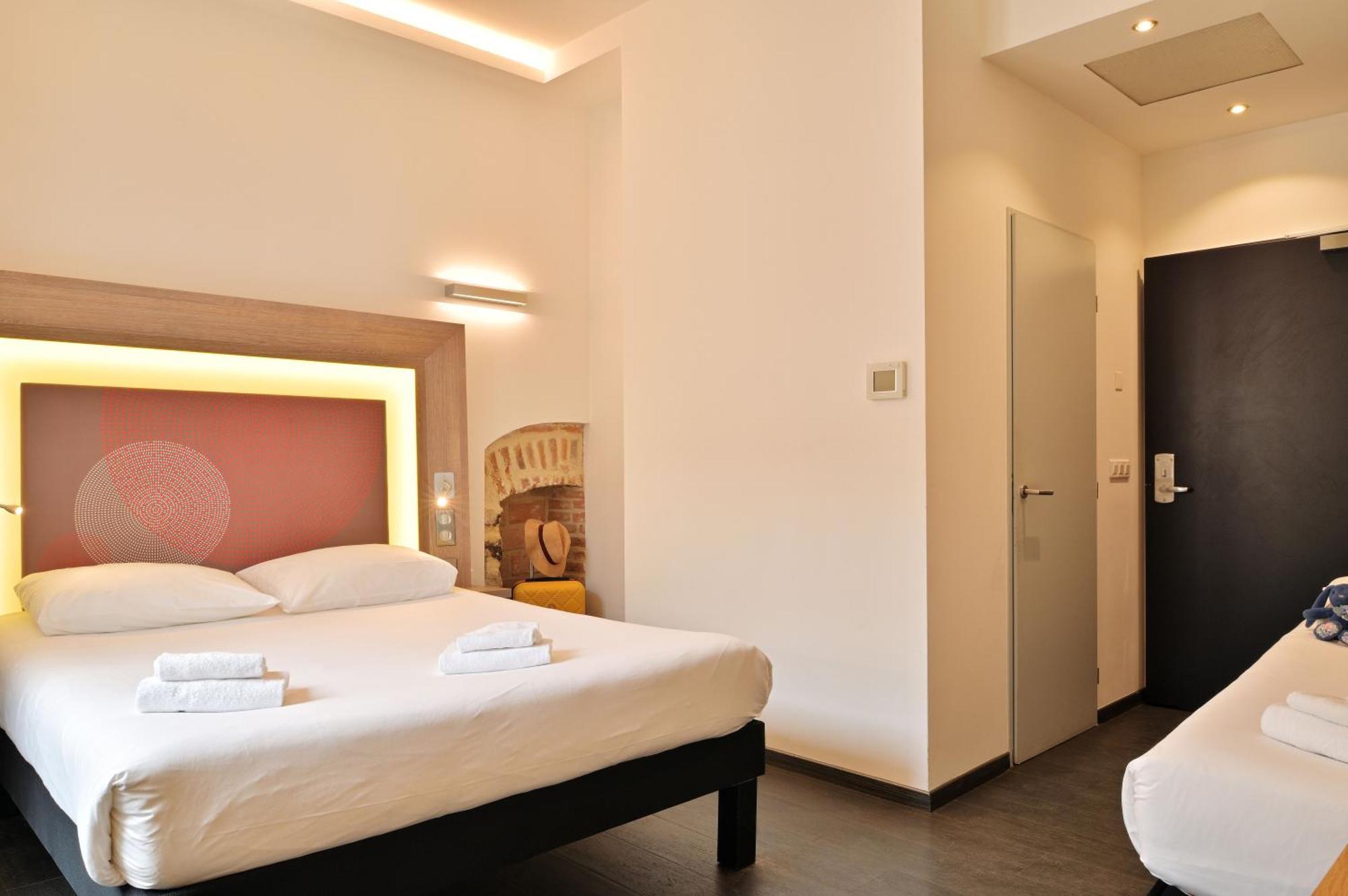 Kalliste Hotel 3*